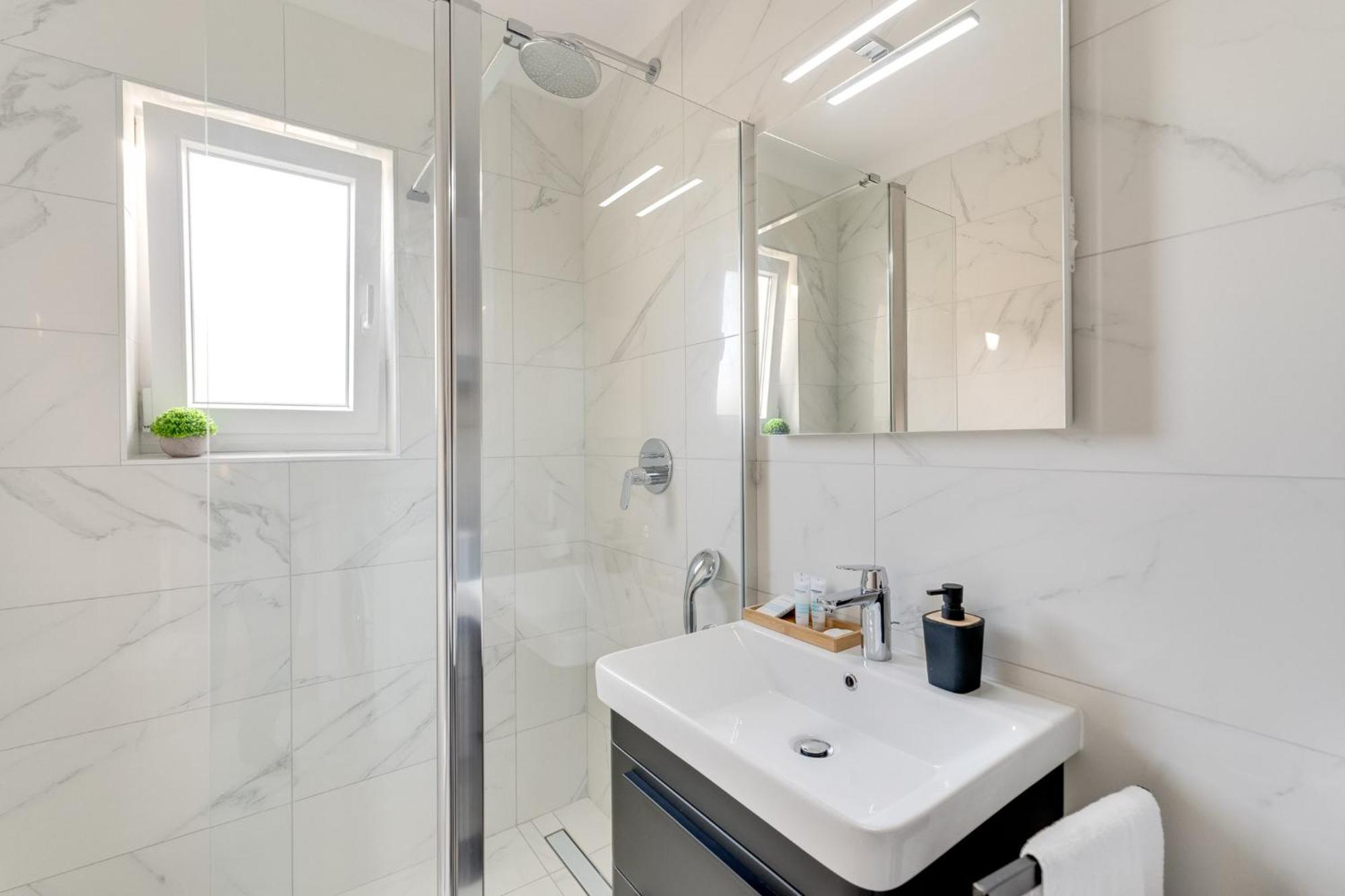 Cosmopolitan Apartments Krk Town Room photo